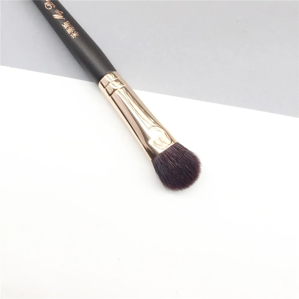 My Destiny 034 All-Over Shadow Brush _ 4