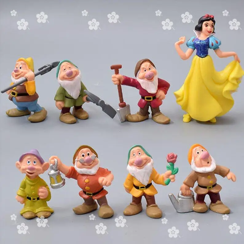 

A set 8pcs Miniature , Snow white and the Seven Dwarfs Gardening Supplies Terrarium Accessories