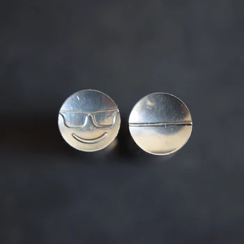 

10mm COOL EMOJ Milk Tablet Die 3D Punch Press Mold Candy Punching Die Custom Logo Calcium Tablet Punch Pill Press Manual Die
