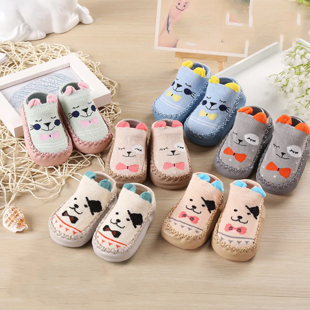Носки-тапочки с мультяшными ушками для новорожденных мальчиков и девочек Нескользящие носки-тапочки для малышей skarpetki meia infantil, calcetines для маленьких девочек