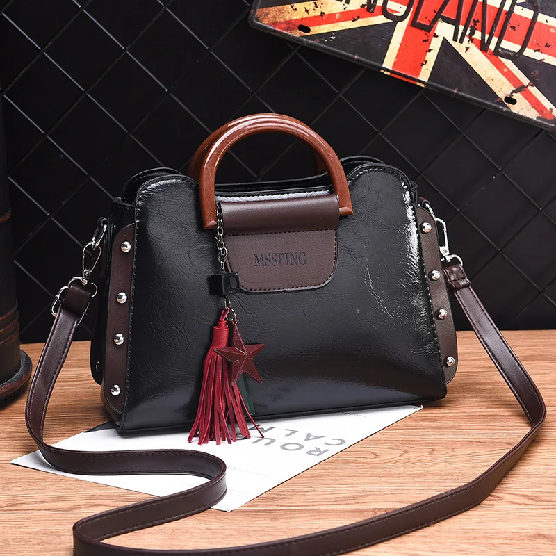 ETONTECK 2018 New Fashion Luxury Women PU Leather Handbags Vintage Rivet Tassel Messenger Bag for F
