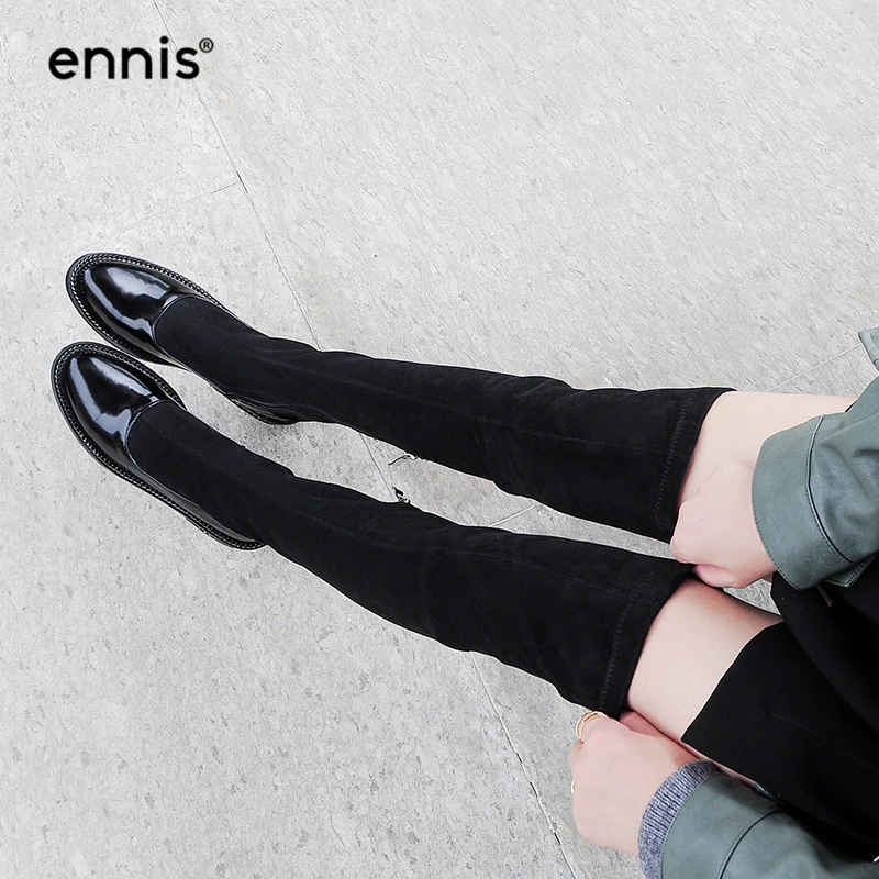 ENNIS/ г.; черные женские эластичные сапоги до бедра; ботфорты из натуральной кожи; модная замшевая обувь на каблуке с цепочкой; сезон осень-зима; L728