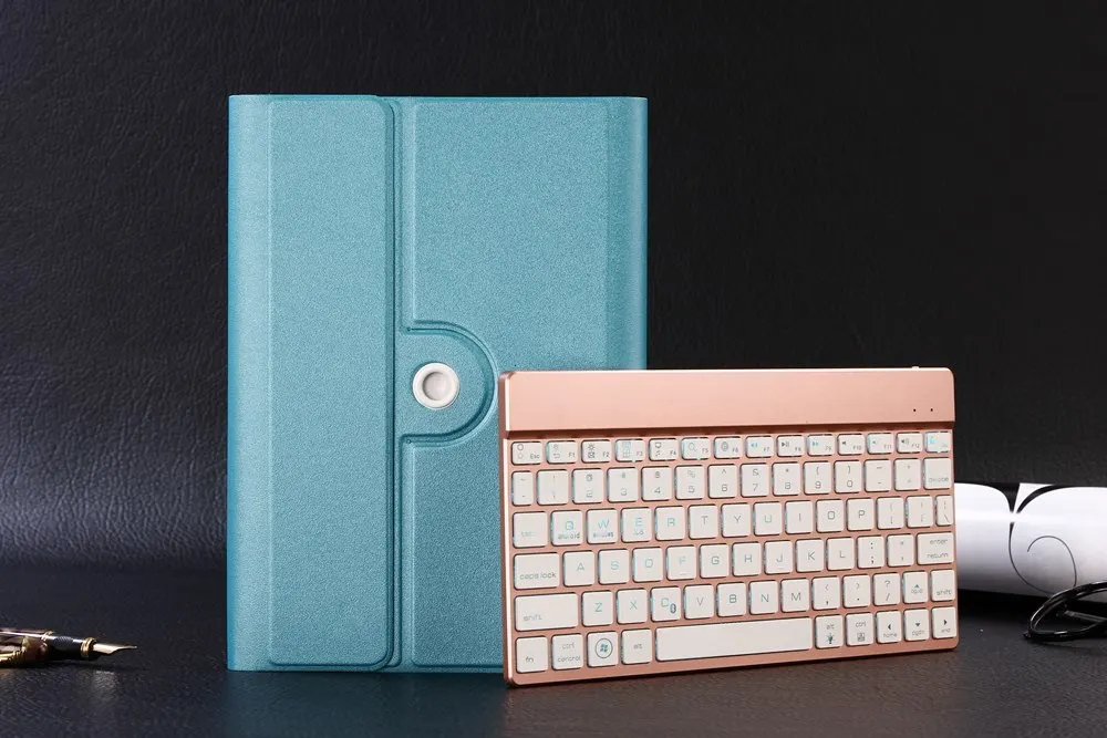 iPad-Air-2-Rotating-Backlit-keyboard-o2