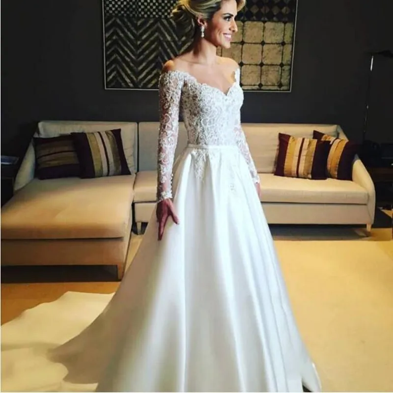 

Modest Long Sleeve Wedding Formal Dresses Off The Shoulder Satin Applique A-line Bridal Gown with Sweep Train Vestidos de Novia