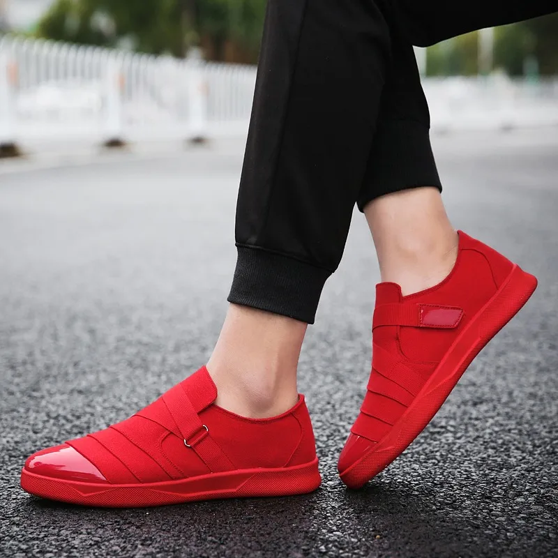 red (12)