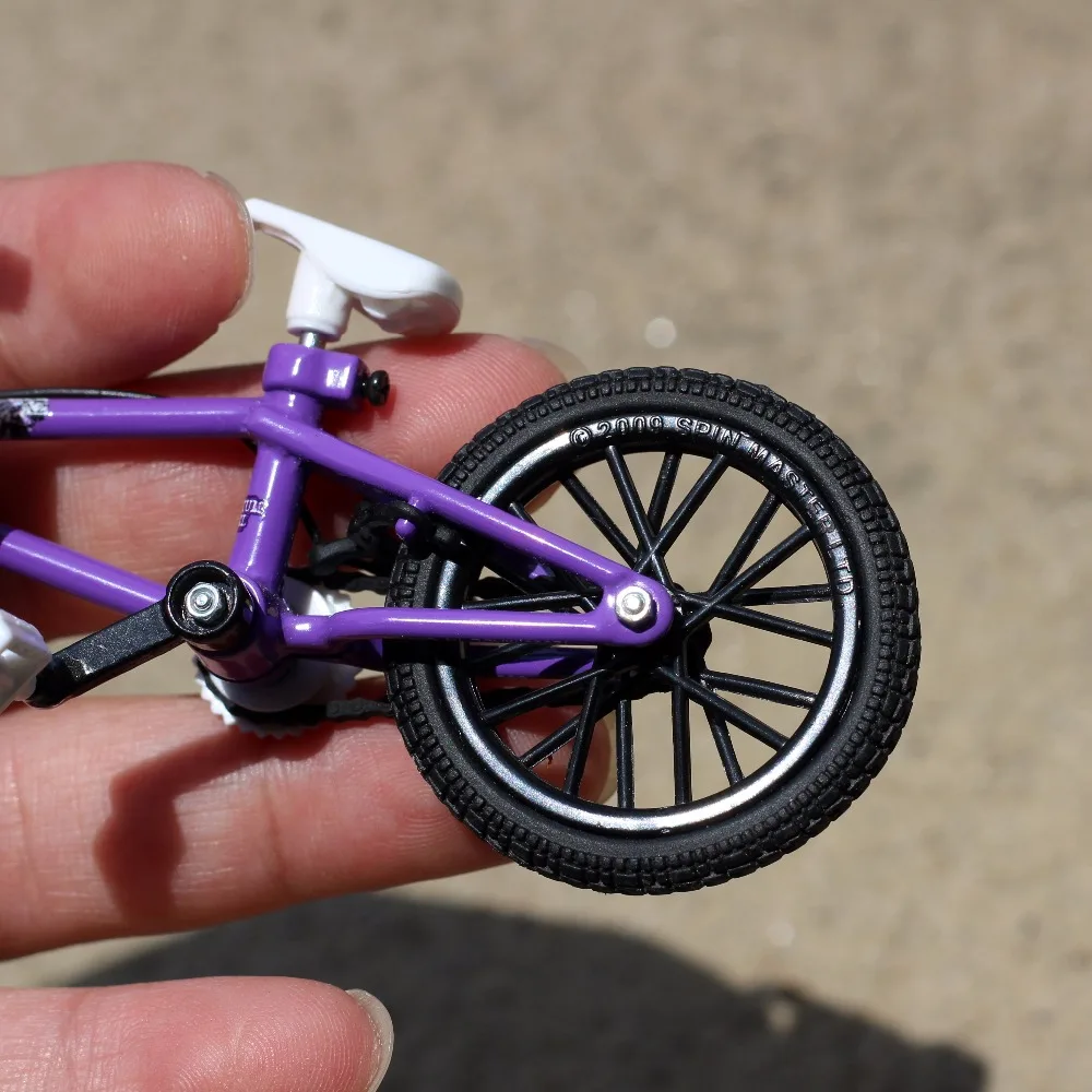 фиолетовый bmx