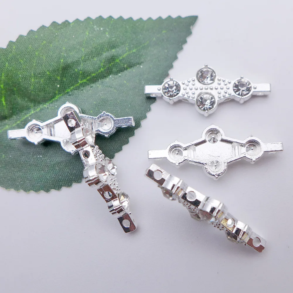 

Оптовая продажа 27,2*11,7 мм серебряные модные стразы в форме дирижабля бусины с 4 отверстиями застежка 50 шт./лот R311 Бесплатная доставка