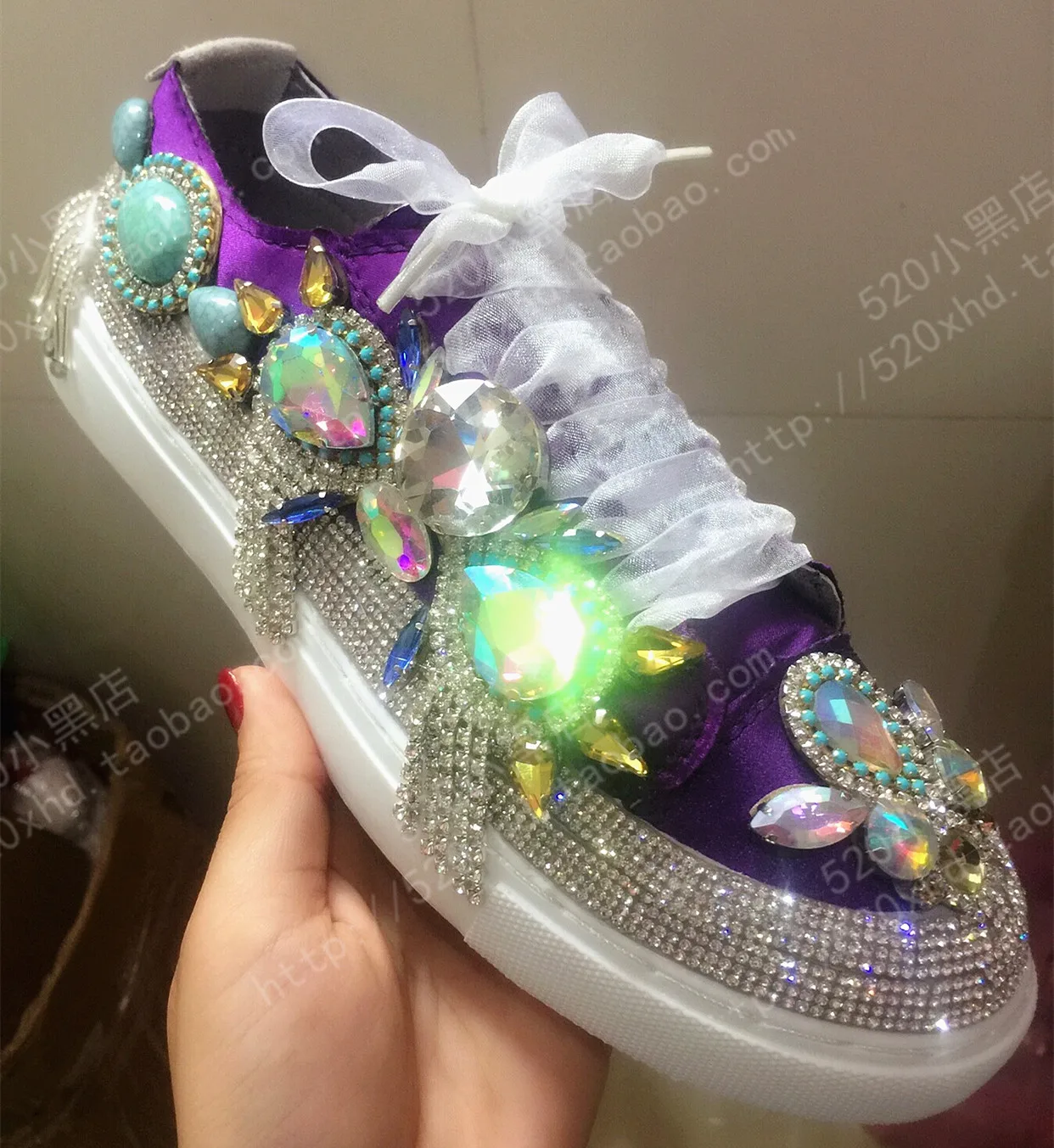 

Crystal and Rhinestone Beaded Canvas Vulcanize Shoes Purple Satin Upper Sneaker Shiny Women Shoes for Girl Lady Casual Student