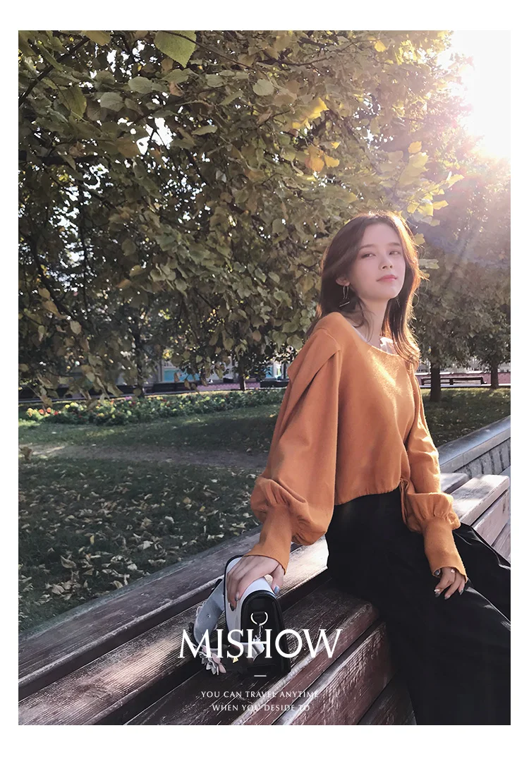 MISHOW Autumn vintage Knitted sweater for women fashion causal Square collar Lantern sleeve short tops MX18C5196