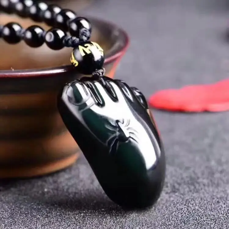 

Chinese Hand-Carved Spider Foot Grade A Natural Obsidian stone Gems Pendant