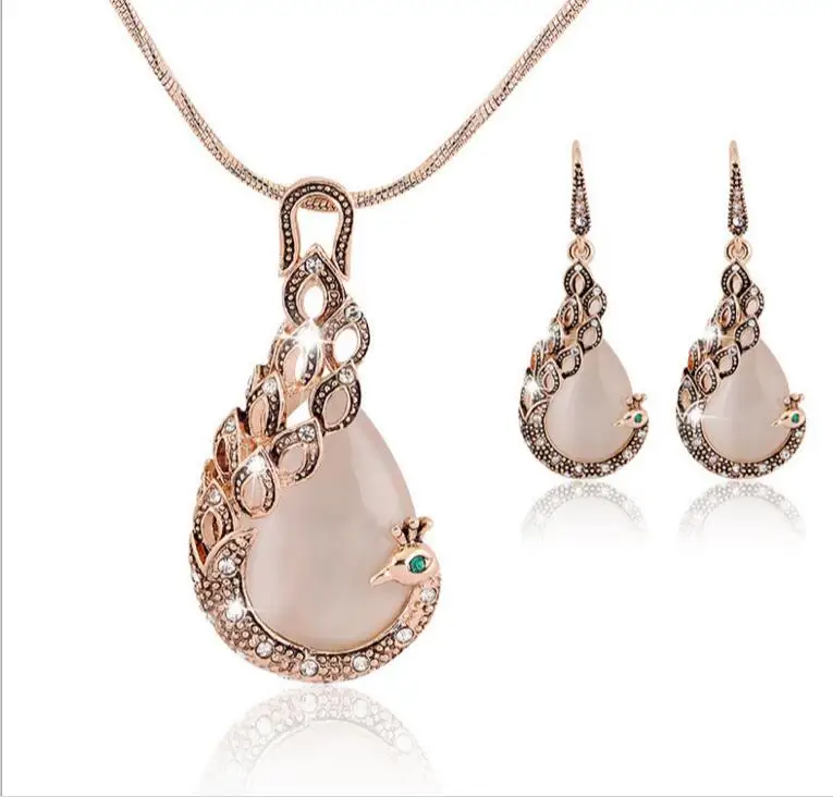 

New Fashion Peacock Cat's Eye Stone Rhinestone Jewelry Necklace Earrings Two-piece Set Wholesale Luxury Dinner Women's Jewelry