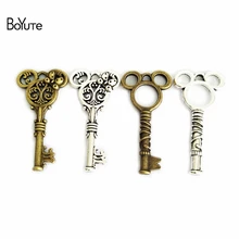 BoYuTe 30 Uds 23*47MM Metal Mickey Key colgante Vintage antiguo Chapado en plata de bronce DIY encantos colgantes para piezas de joyería