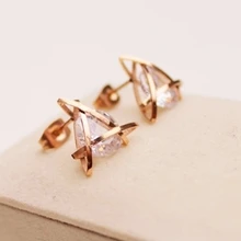 YUNRUO розовое золото цвет Треугольный Кристалл Серьги Новое поступление модные женские титановые Ювелирные изделия подарок на день рождения не выцветает