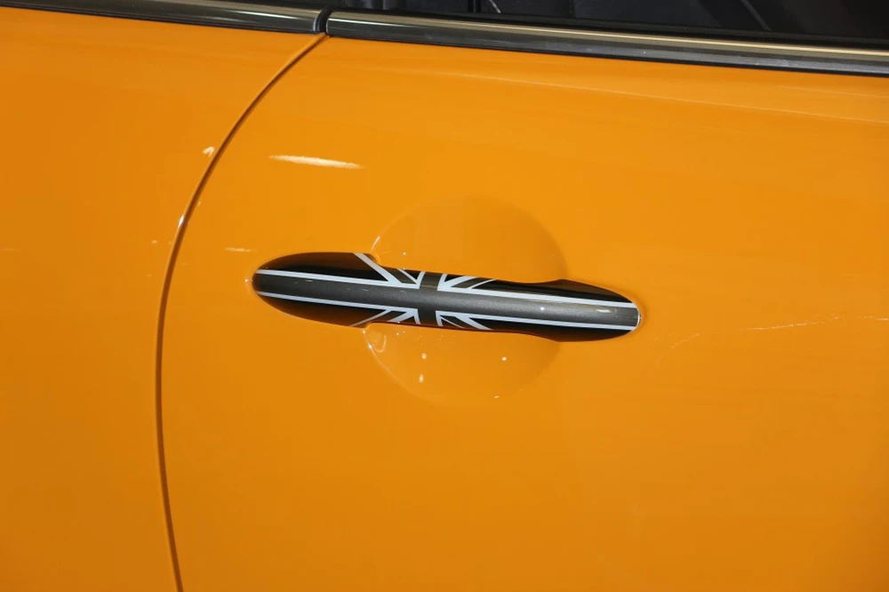 a (2)