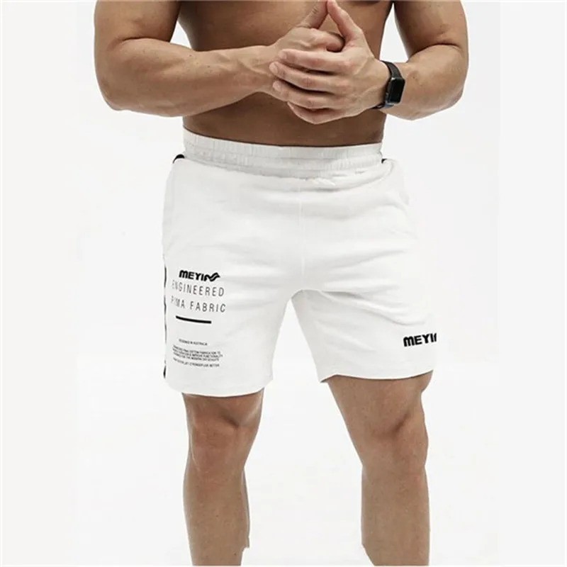 Спортивные шорты для спортзала Мужская спортивная одежда беговые шорты для бега мужские Бодибилдинг для фитнеса, кросфита тренировочные штаны уличные футбольные трусы - Цвет: white