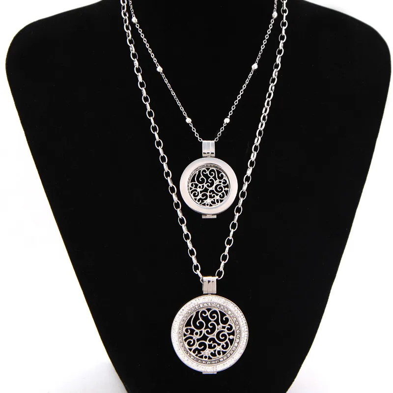

Vinnie Design Jewelry My Coin Pendant Necklace with 33mm 25mm Vintage Curls Coin Disc, Large and Small Pendant, 80cm 45cm Chain