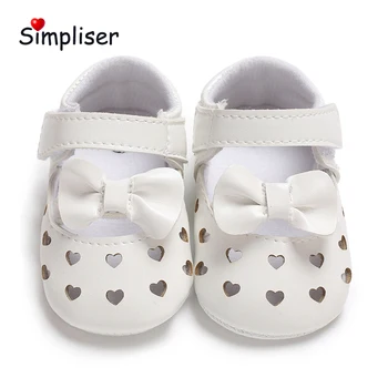 

Hollow Out Baby Girls First Walkers Soft Leather Infant Toddler Shoes Summer Bow Knot Crib Shoes Infantil Botas Black red