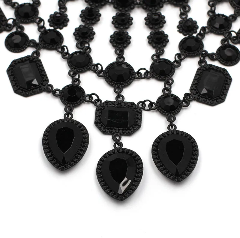 2016 Z design wholesale fashion necklace Europe costume chunky crystal choker tassel bib pendantNecklace statement jewelryNHJJ0156