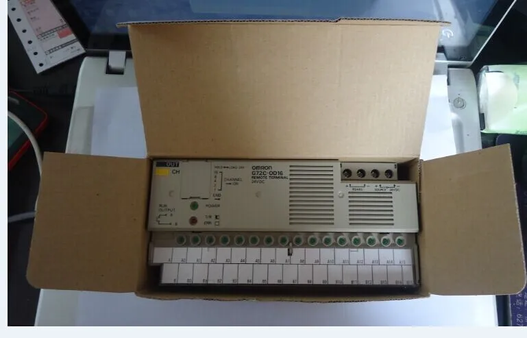 

OMRON programming controller module G72C-ID16