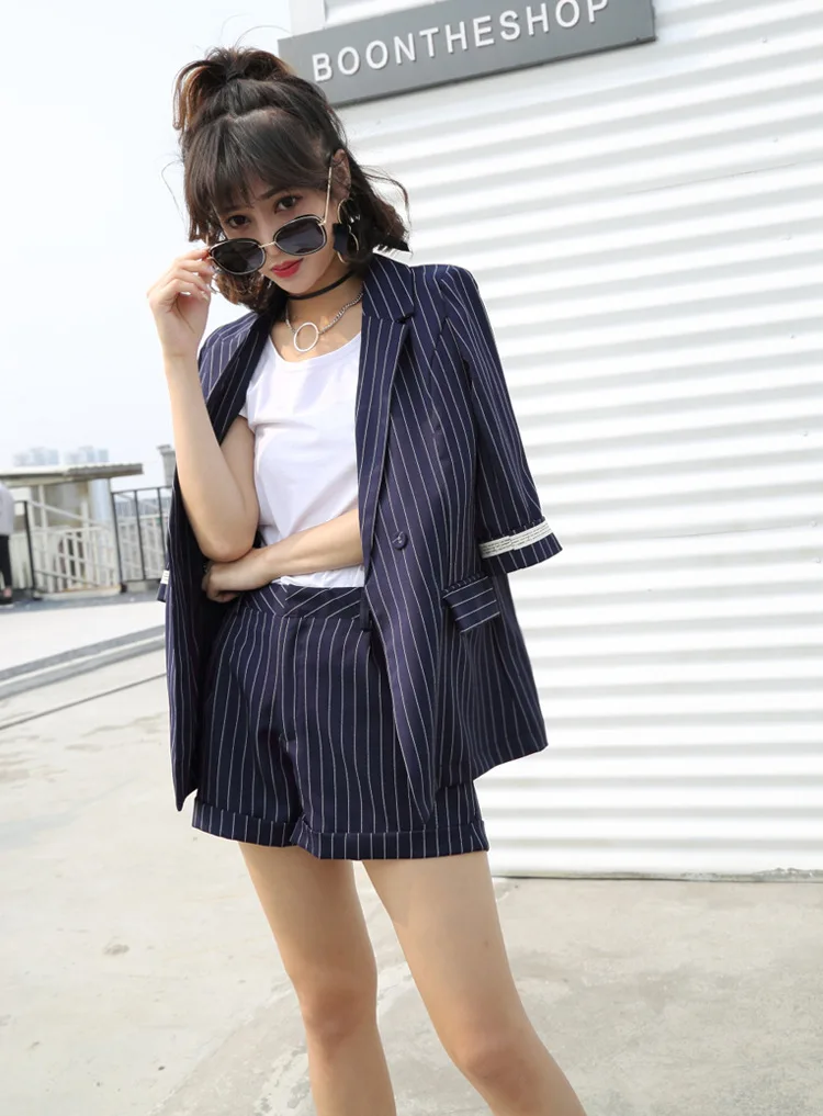Set female 2018 summer new style casual seven sleeves striped suit + shorts fashion two-piece suit temperament elegant suit