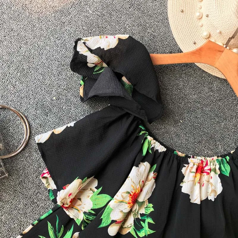 Bohemian 2019 Ruffles Off Shoulder Jumpsuit Floral Print Casual Sexy Women Boho Playsuit Summer Beach Short Holiday Romper Bohemian 2019 Ruffles Off Shoulder Jumpsuit Floral Print Casual Sexy Women Boho Playsuit Summer Beach Short Holiday Romper