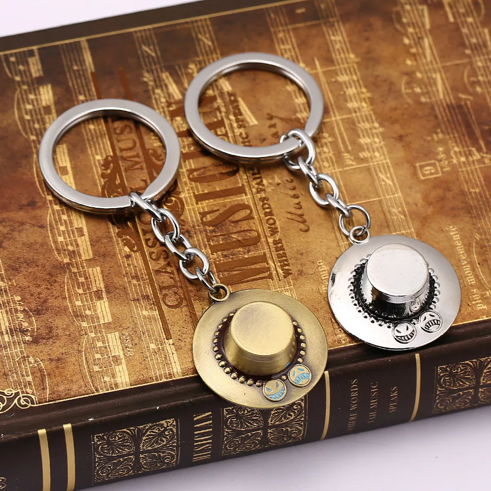 

HSIC One Piece Keychain ACE Hat Keychain 3D Vintage Pendants Key chains Metal keyring Anime Keychain For Fans Souvenirs 11939