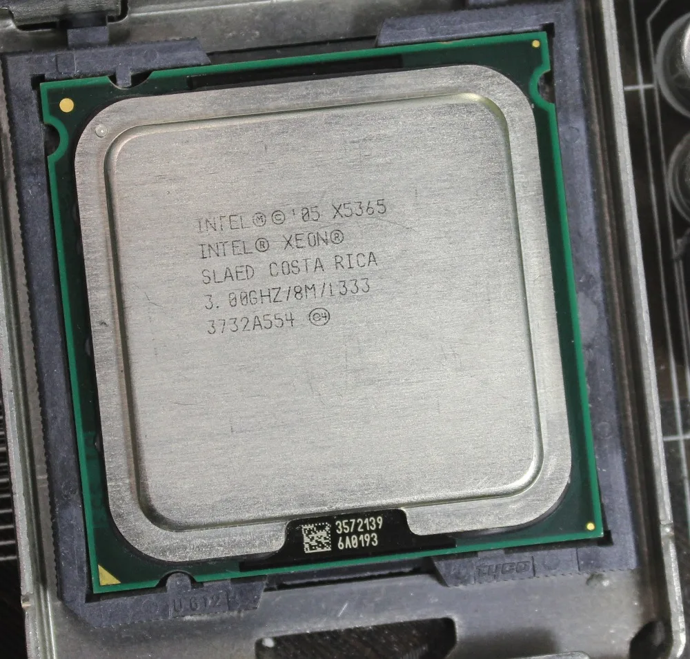 Процессор INTEL XEON QUAD CORE 3,0 GHZ cpu X5365 SLAED 8MB L2 1333 MHz FSB работает на материнской плате LGA 775