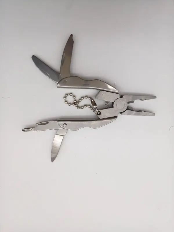 Высокое качество портативный многофункциональный складной карманный инструмент плоскогубцы нож брелок отвертка