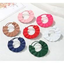 1 par de pendientes de aro grandes de onda de charol Color caramelo personalidad de verano de mujer pendientes de círculo redondo colorido joyería E224(China)