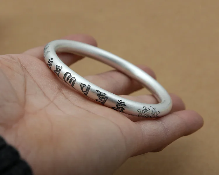 silver-bangle10020D