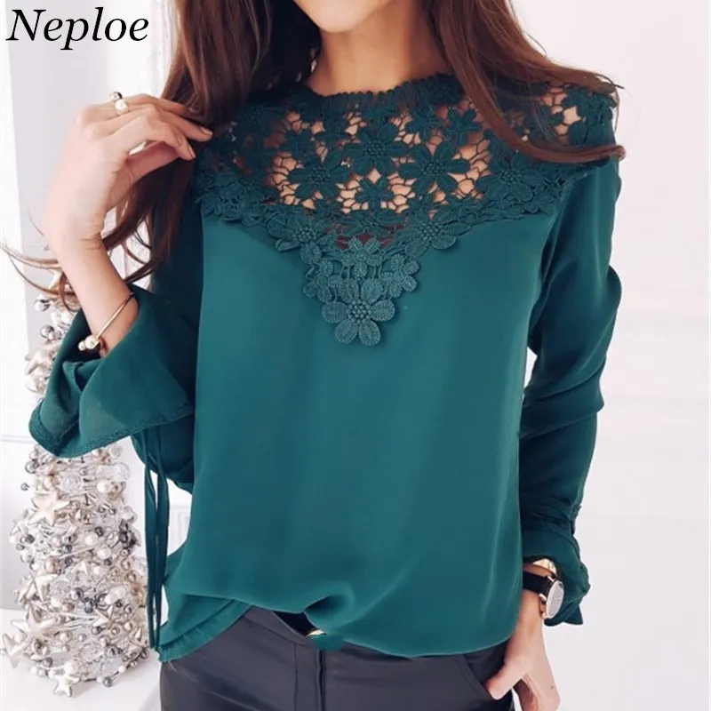 

Neploe Spring Blusas 2019 Lady New Sweet Hollow Out Flower Blouse Solid Lace Stitching Top O-Neck Flare Sleeve Shirts 67150