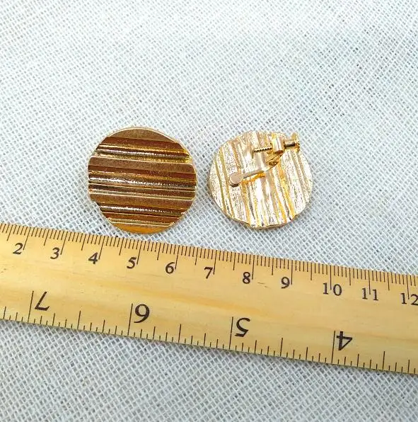 HUANZHI дизайн золотые металлические Необычные круглые Кристальные жемчужные клипсы для женщин, студенческие серьги для девушек без пирсинга - Окраска металла: C  clip