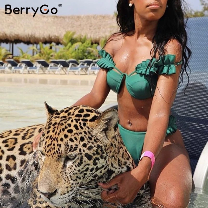 Женский купальник с пуш-апом BerryGo бикини подкладкой из двух предметов летняя