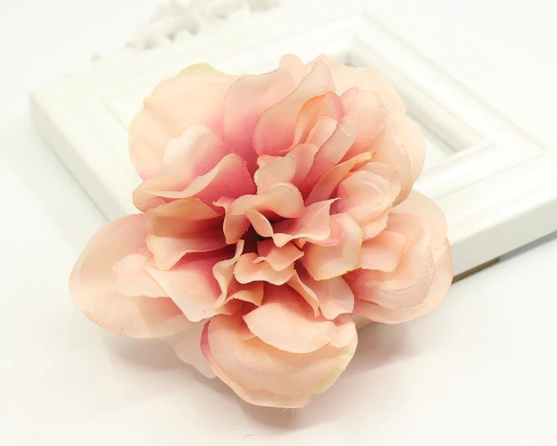 

Artificial Flower Hair Clips. Wedding Party Woman Fabric Flower Hair fascinators. Floral Hair Clips Travel festival ornament