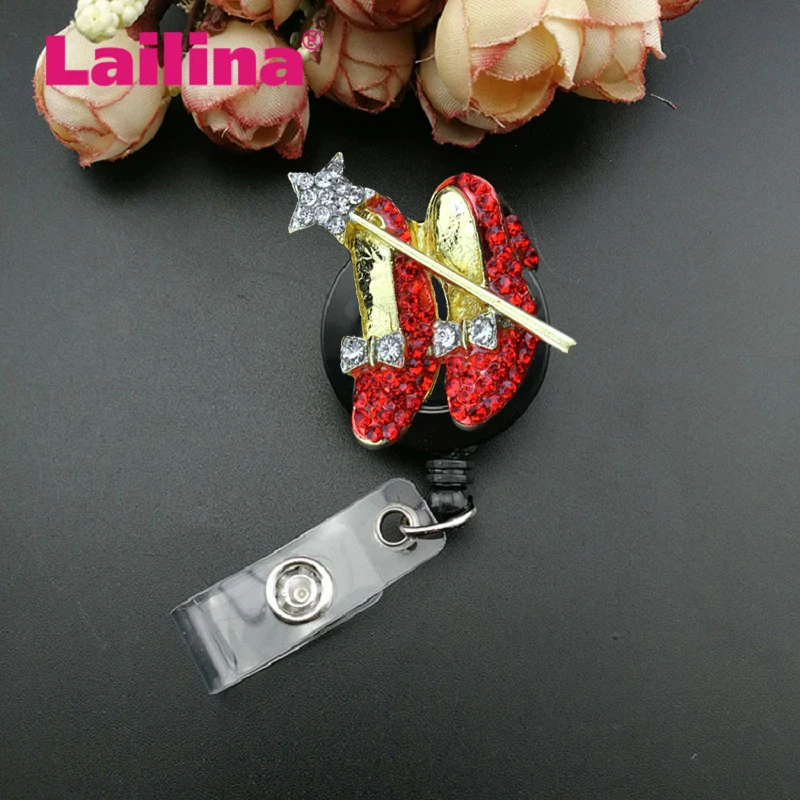 

Красная Хрустальная обувь и звезда Dorothy Wizard Of Oz Style Shoes ID Badge Reel