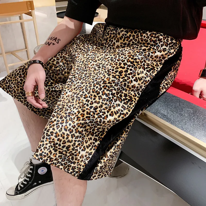 

2019 Men's Tide Casual Male Hip Hop Leopard Print Short Velvet Harem Mens Jogger Shorts Multi-pocket Gym Short Motion Shorts