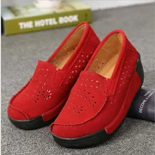 Женская обувь; мокасины; лоферы; кроссовки на плоской платформе из натуральной кожи; сезон лето-осень; женская обувь с перфорацией