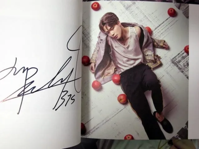 Bangtan Boys autographed 2-й альбом WINGS CD+ Фотокнига Корейская версия 10, 01