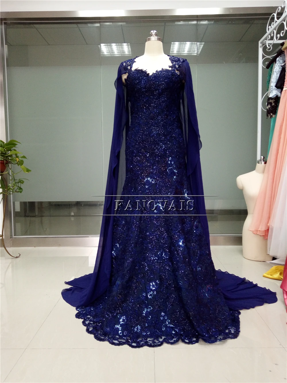 Custom Style Liebsten Meerjungfrau Kristall Lange Abendkleider 2019 Mit Cape Schal Dunkelblau Prom Kleider Robe De Soiree Fe60 Evening Dress Evening Dress Styleslong Evening Dress Aliexpress
