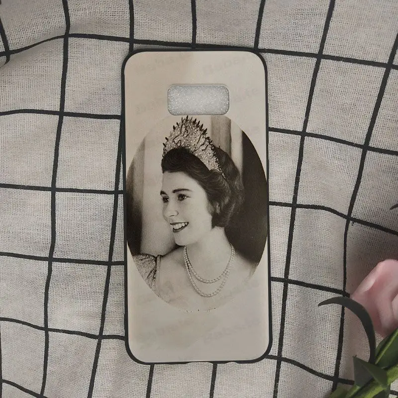 The Queen Elizabeth II Princess Solid