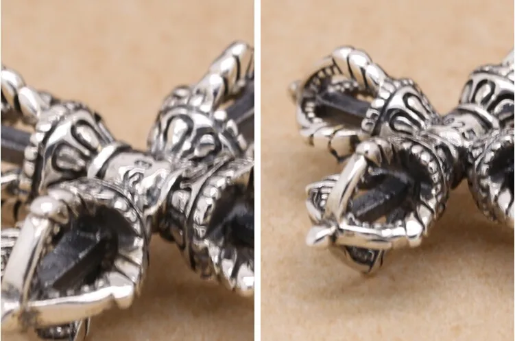 silver-pendant084a