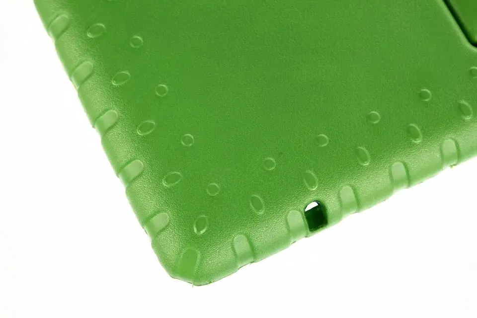 864