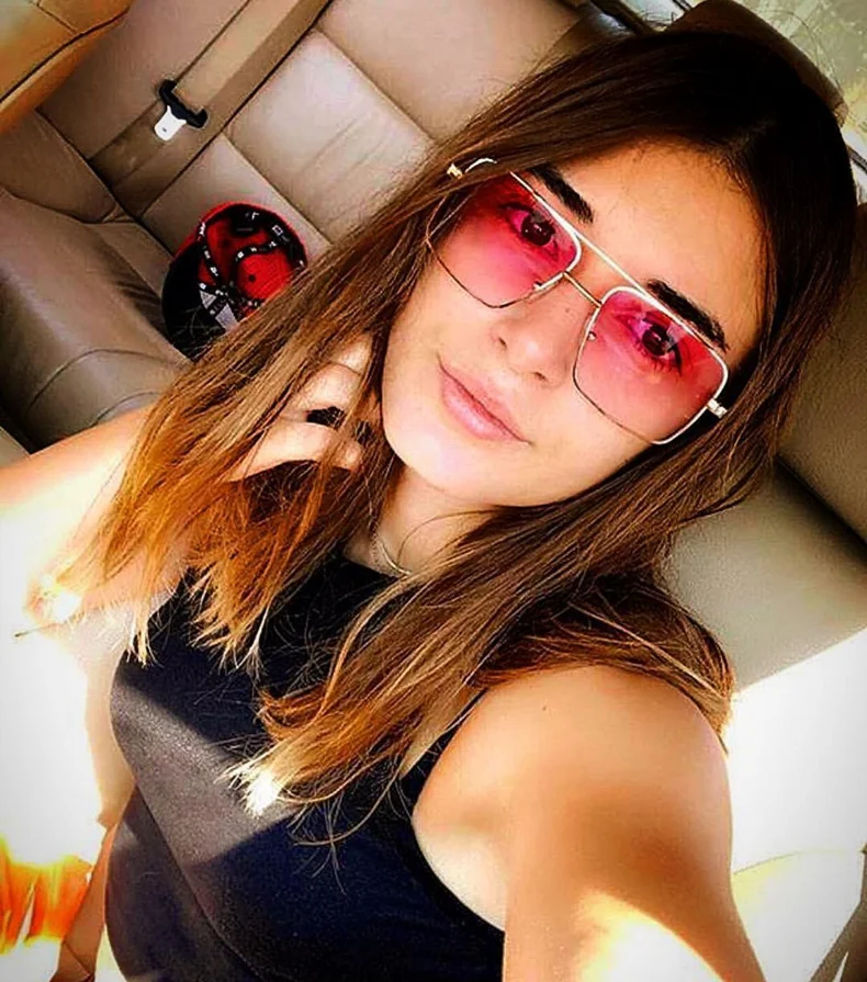 23