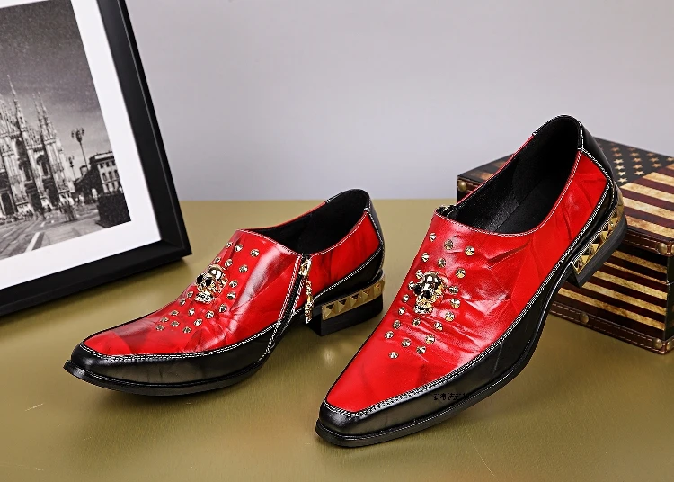 Black Skulls Rivets Men Dress Shoes Genuine Leather Flat Heel Men Shoes