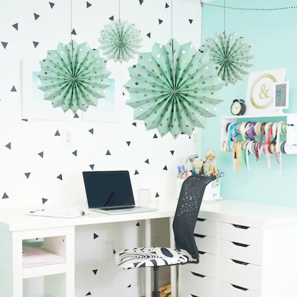 gold poil polka dot paper fan (1)