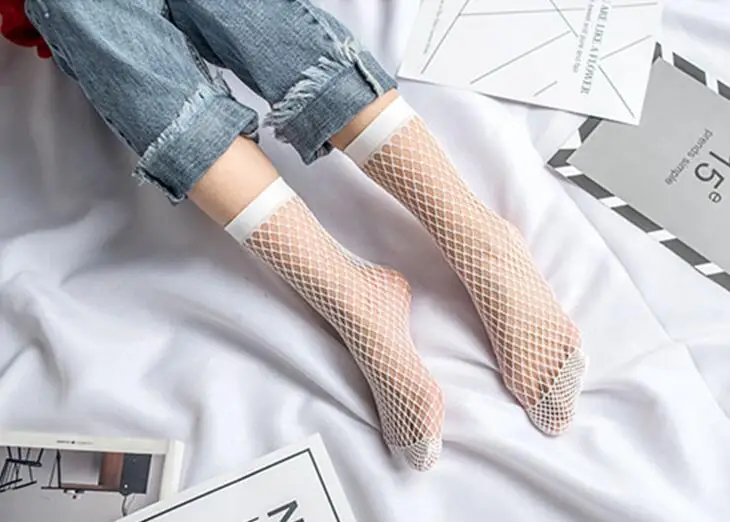 Transparent Anti Hook Wire Ankle Socks Casual Fashion Women Hollow Net Socks Silk Thread able Mesh Net Black Socks Transparent Anti Hook Wire Ankle Socks Casual Fashion Women Hollow Net Socks Silk Thread able Mesh Net Black Socks