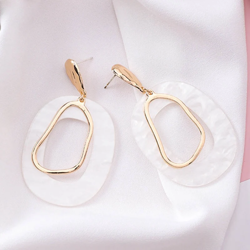 

Hot New Design Style Acrylic Geometric Dangle Shell Earrings For Lady Vintage Fashion Jewelry Sweety Oval Shaped Pendientes