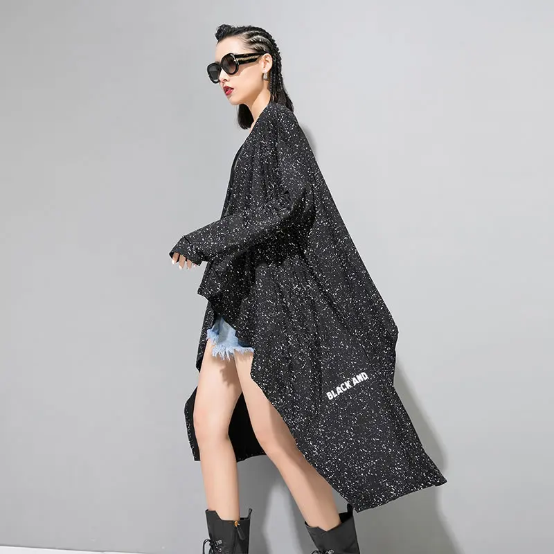 XITAO Irregular Long Pleated Trench Women Korea Fashion Print Letter Cardigans Wild Joker Street Style Coat New GCC1029