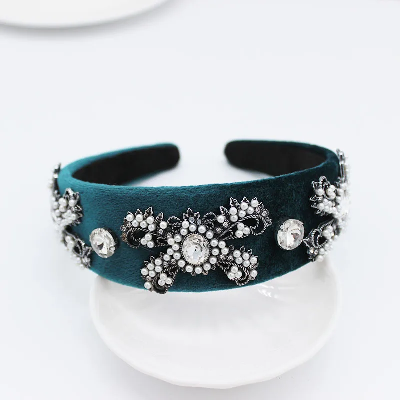 9883909699_322481523