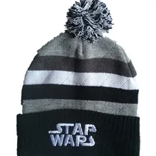 Wars Stormtrooper Вязание хлопковые шапки-бини кепки плюшевые зимние теплые Дарт Вейдер шапки косплэй шапочки подходят для взрослых детей Малыш с Pom